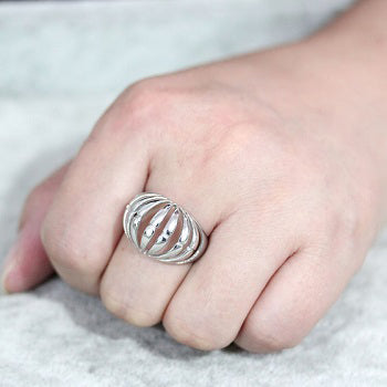 8 Wholesale Fashion Rings Fit For a Queen