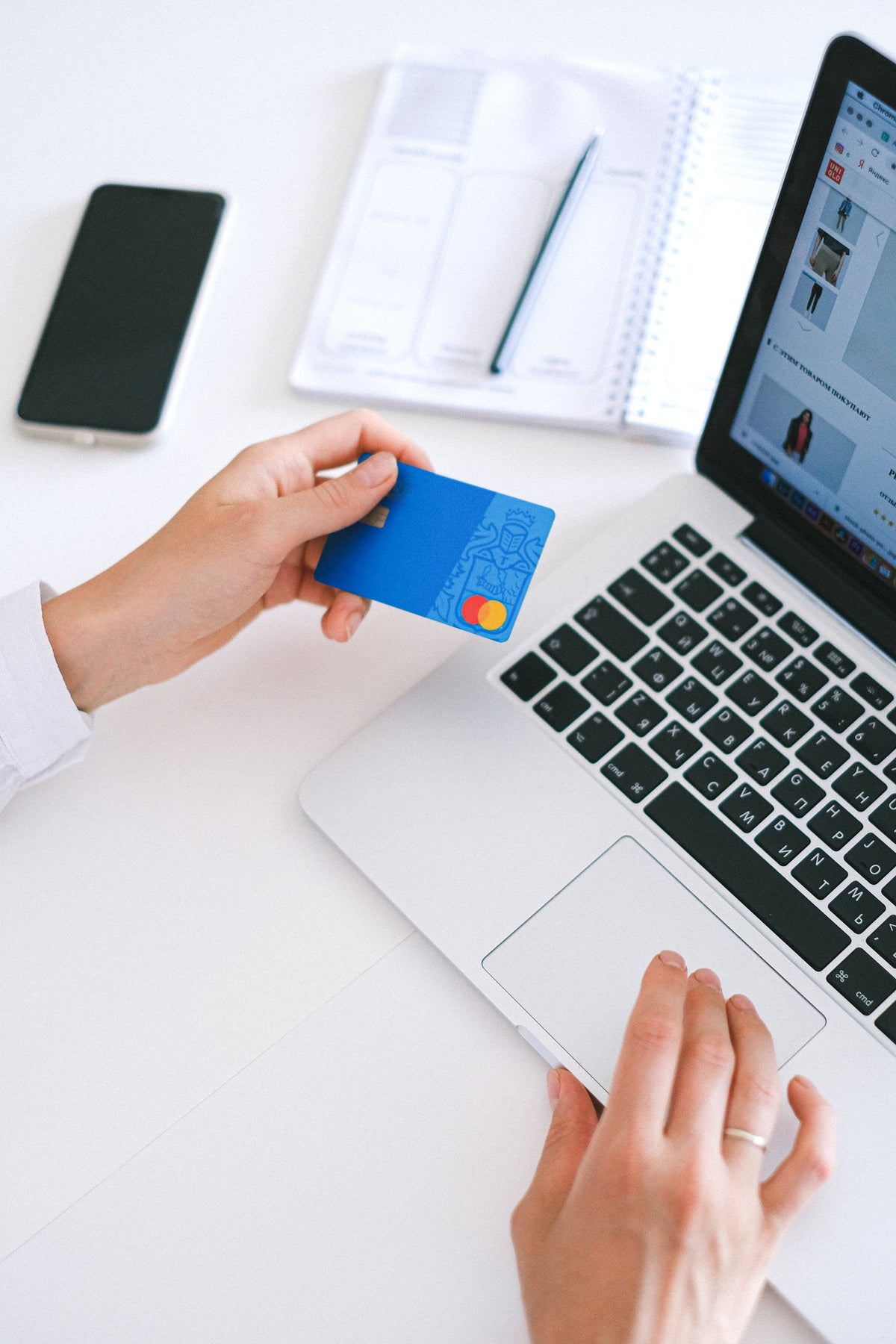 How to Reduce Online Jewelry Shopping Fears