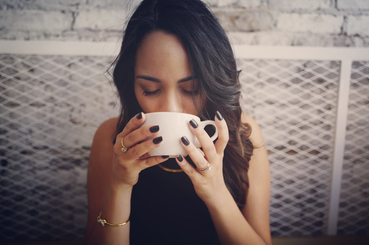 How to Wear Minimalist Fashion Rings